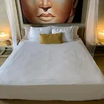Motel Okura Villas y Suites