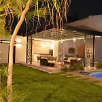 Casa Familiar Con Alberca Privada Climatizada