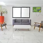 Chapultepec Habitance Pool, Parking, Speed Wifi