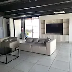 Departamento Familiar O De Negocios