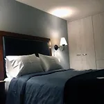 La Perla Hotel Boutique B&B