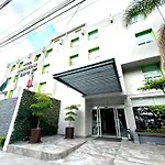 Hotel Arboledas Expo