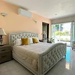 Penthouse Near Expo Guadalajara