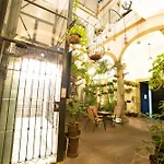 Casa Pedro Loza