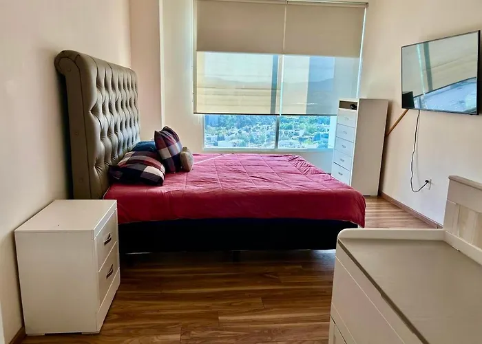 Atala, Departamento 46, Piso 16