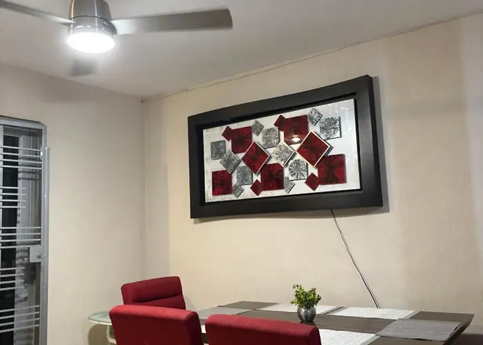 Casa A Solo 5 Min Del Parian Y 20 Min Aeropuerto