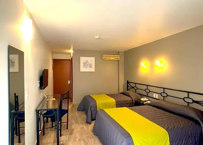 Hotel Arboledas Expo