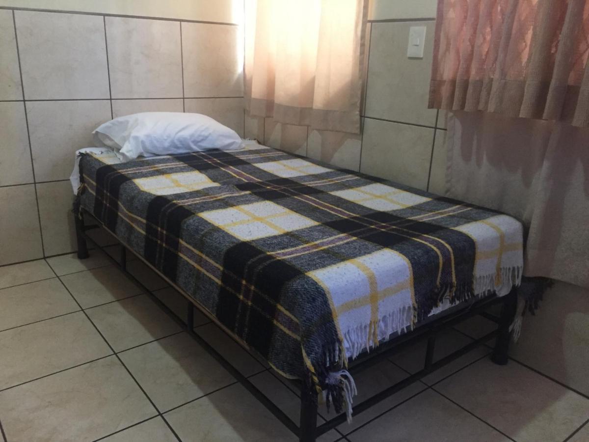 Oyo Centro Medico Hotel