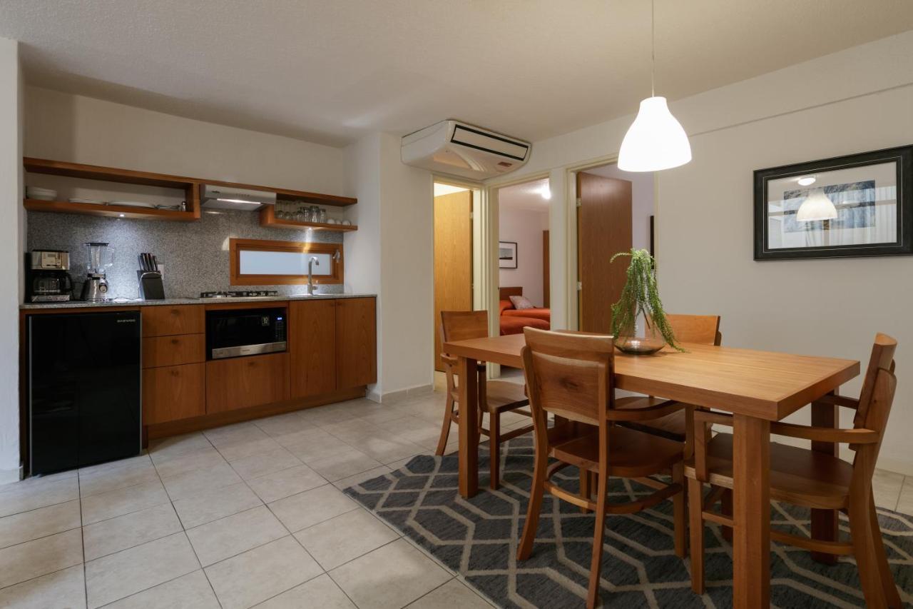 West End Aparthotel *