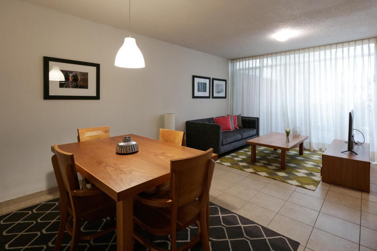 Aparthotel West End