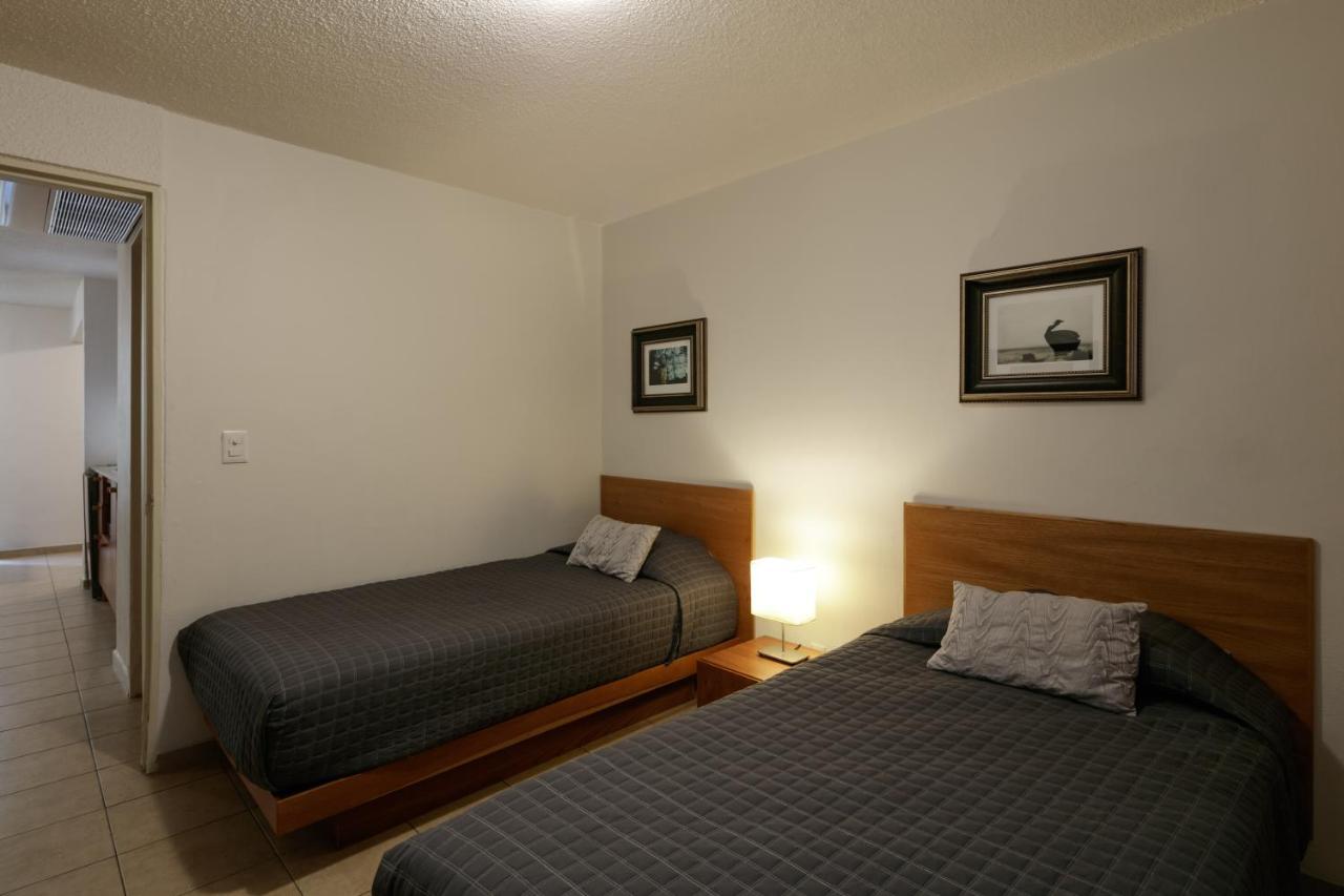 Aparthotel West End *