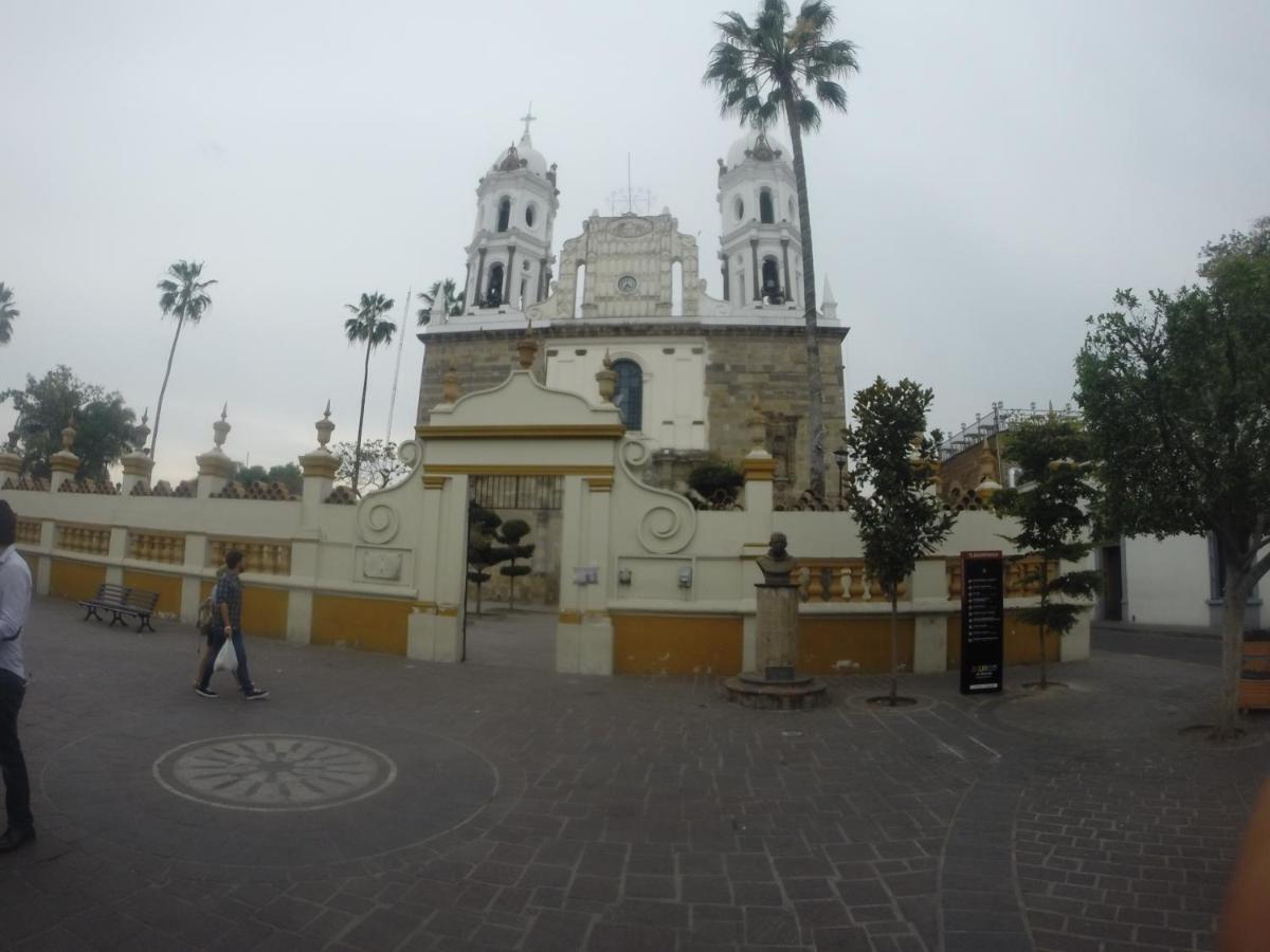 Tlaquepaque Apartment *