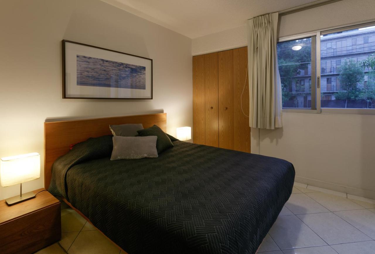 West End Aparthotel