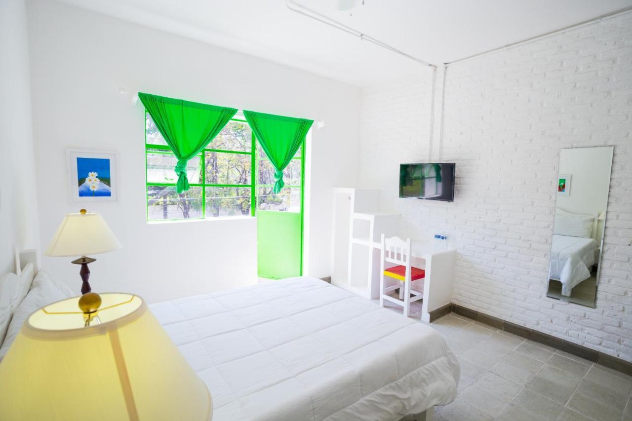 Hotel Casa Bruselas 2*