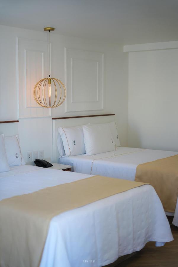 Hotel Six Degollado 3*