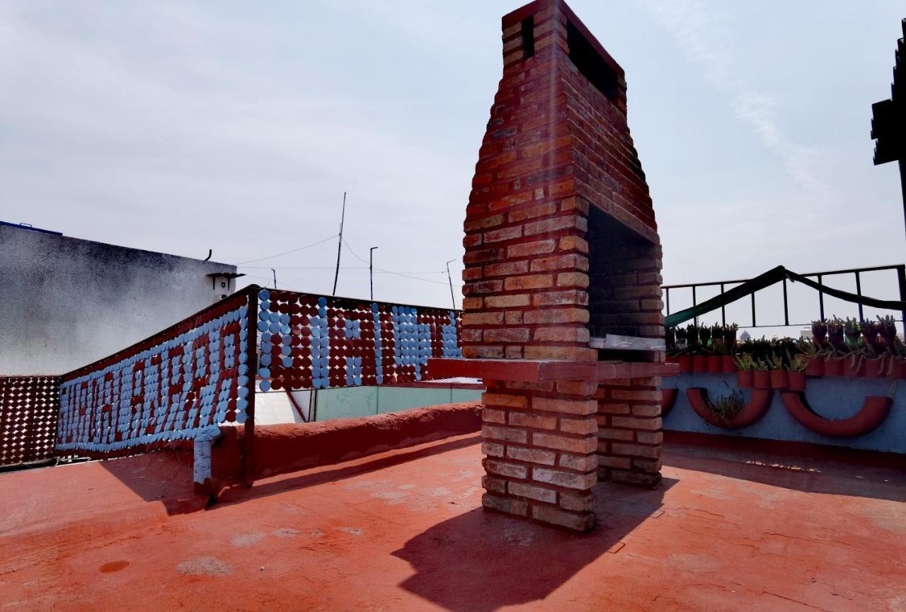 Guest house The Roof Backpackers