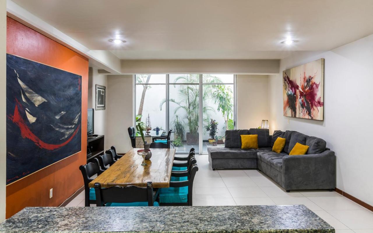 Lugar Mariana Apartment *