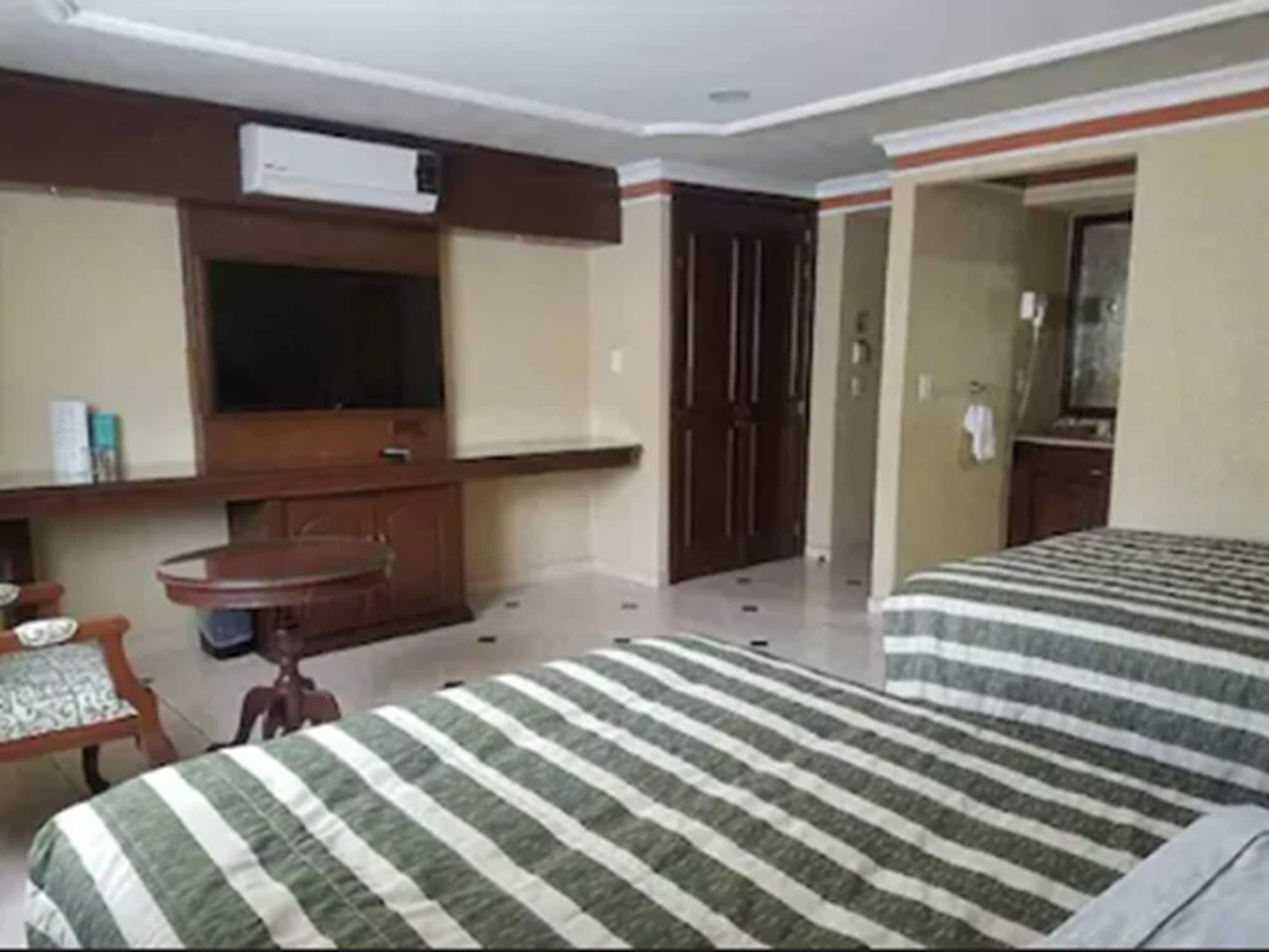 Hotel Casino Plaza 4*
