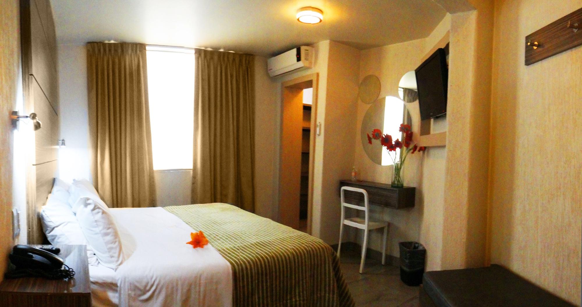 Expo Abastos Hotel