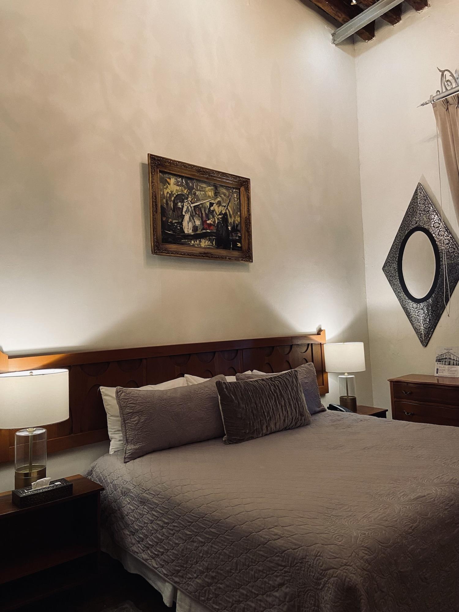 Hotel Casa Pedro Loza 4*