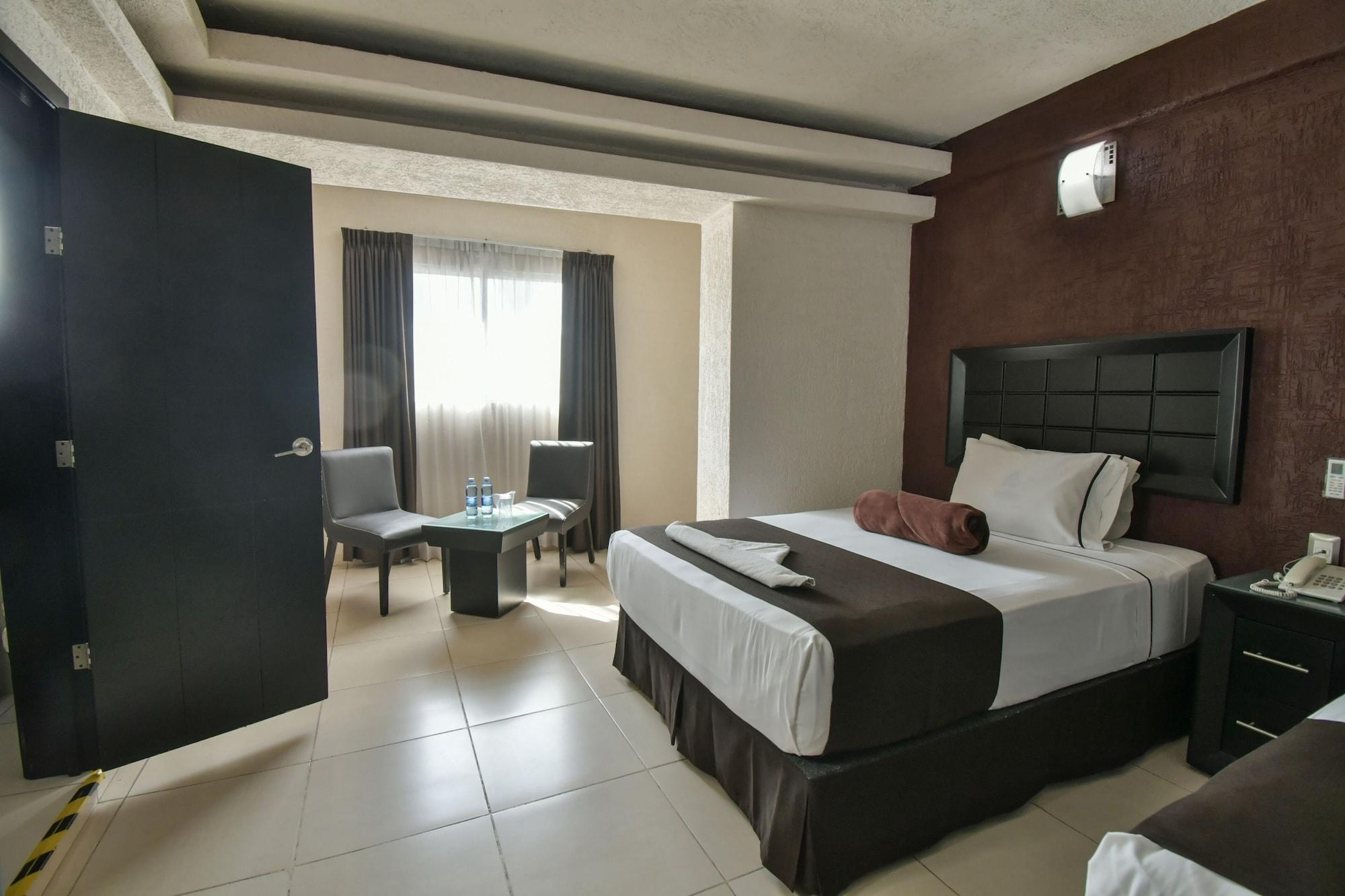Portonovo Plaza Centro Hotel