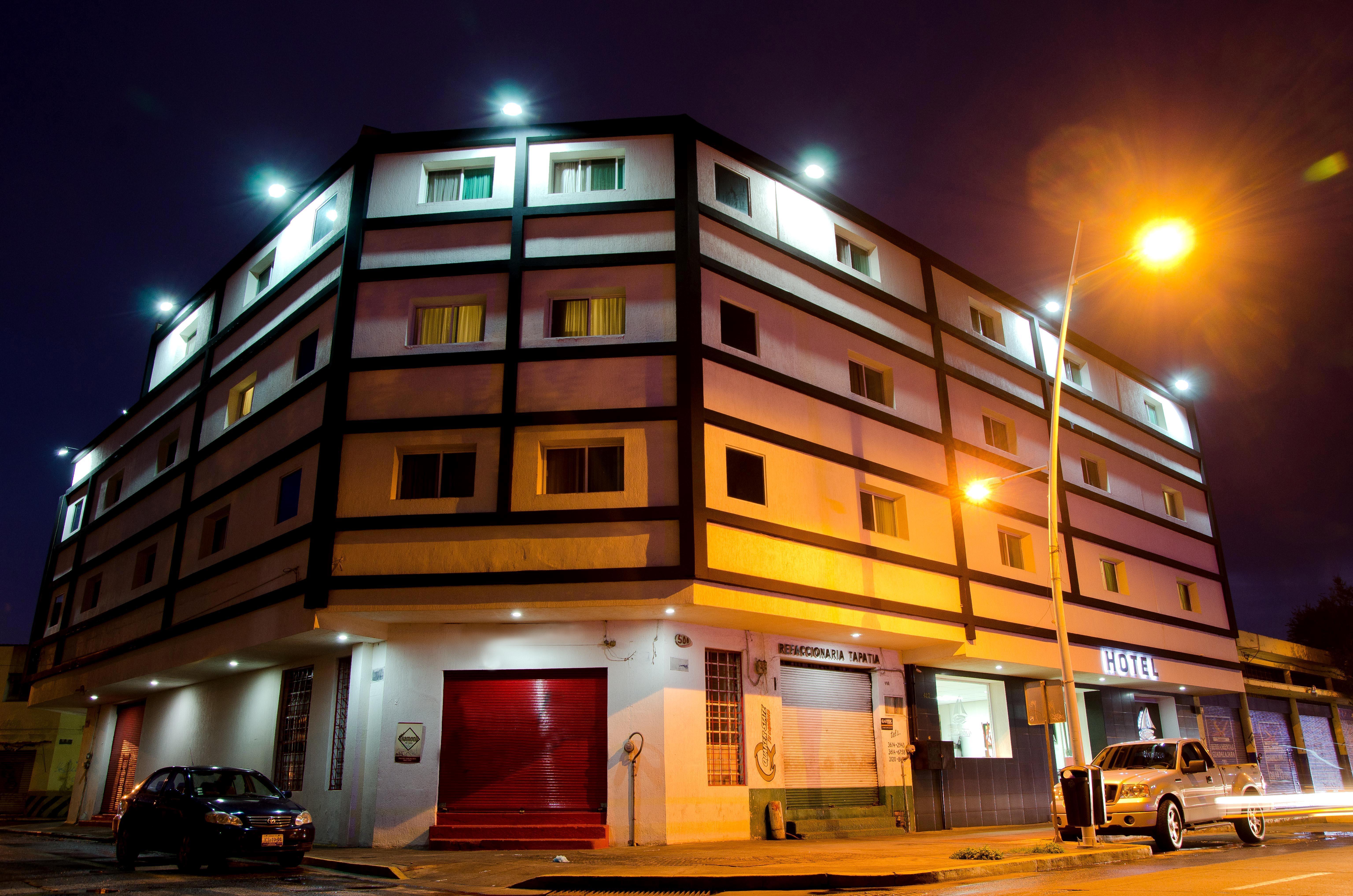 Hotel Portonovo Plaza Centro 3*