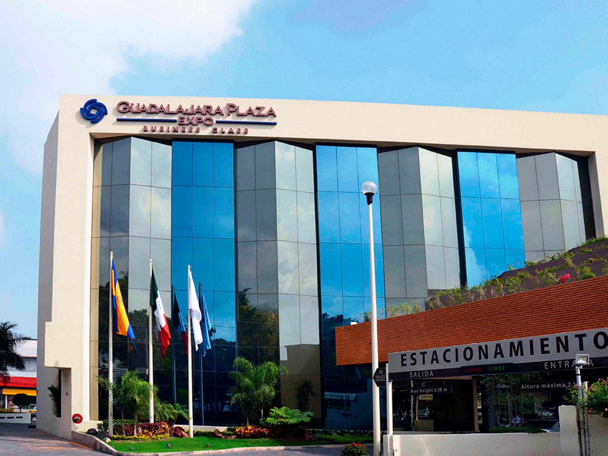 Plaza Expo Hotel