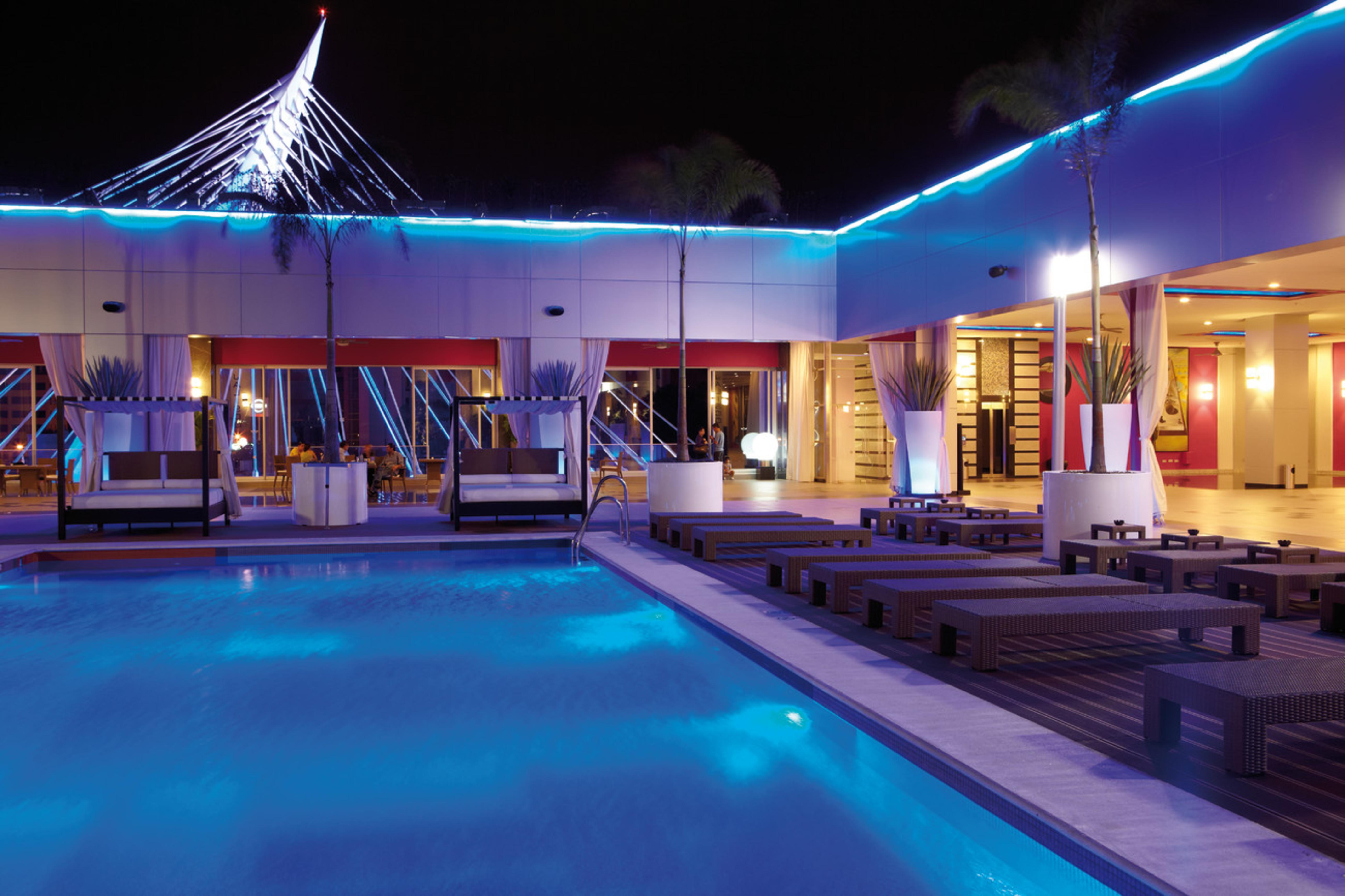 Riu Plaza