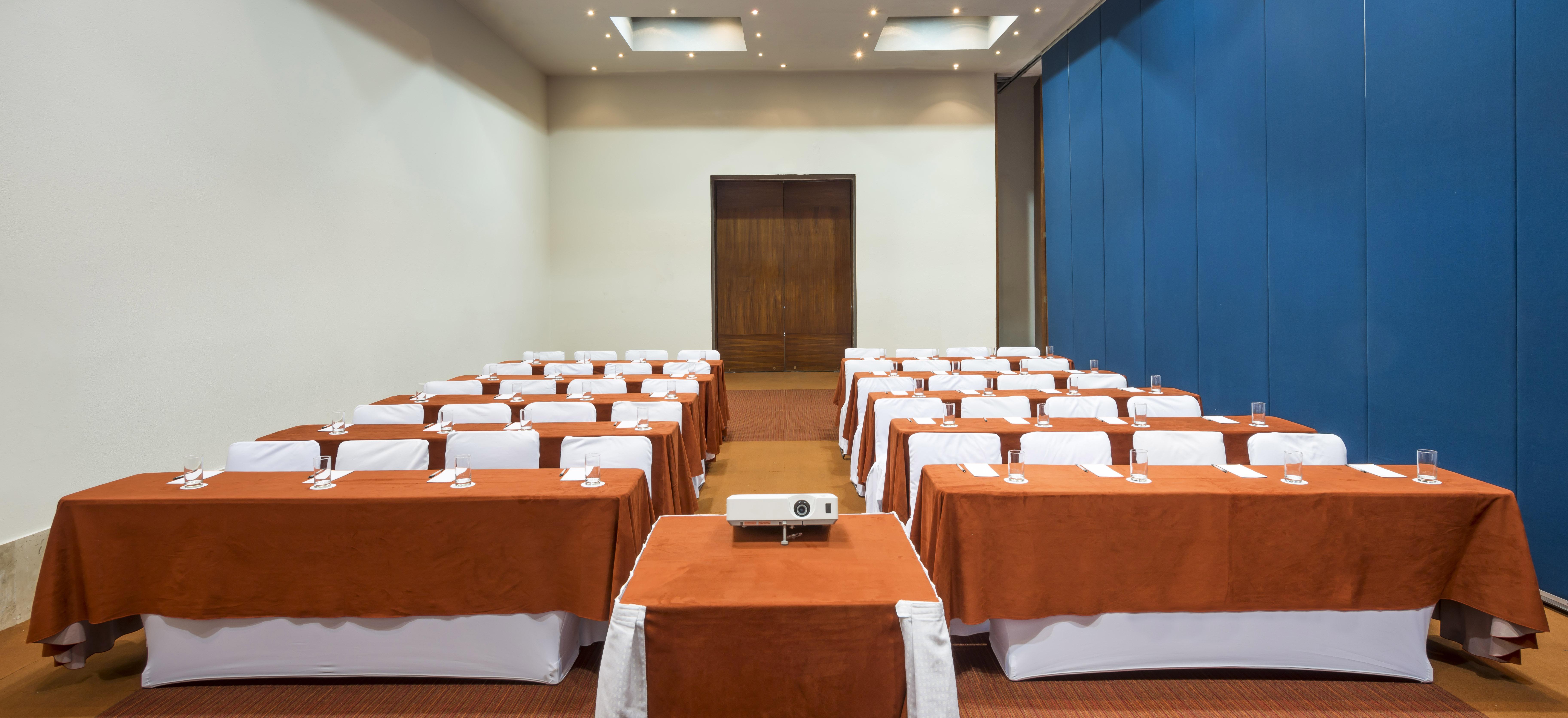 Real Expo Hotel