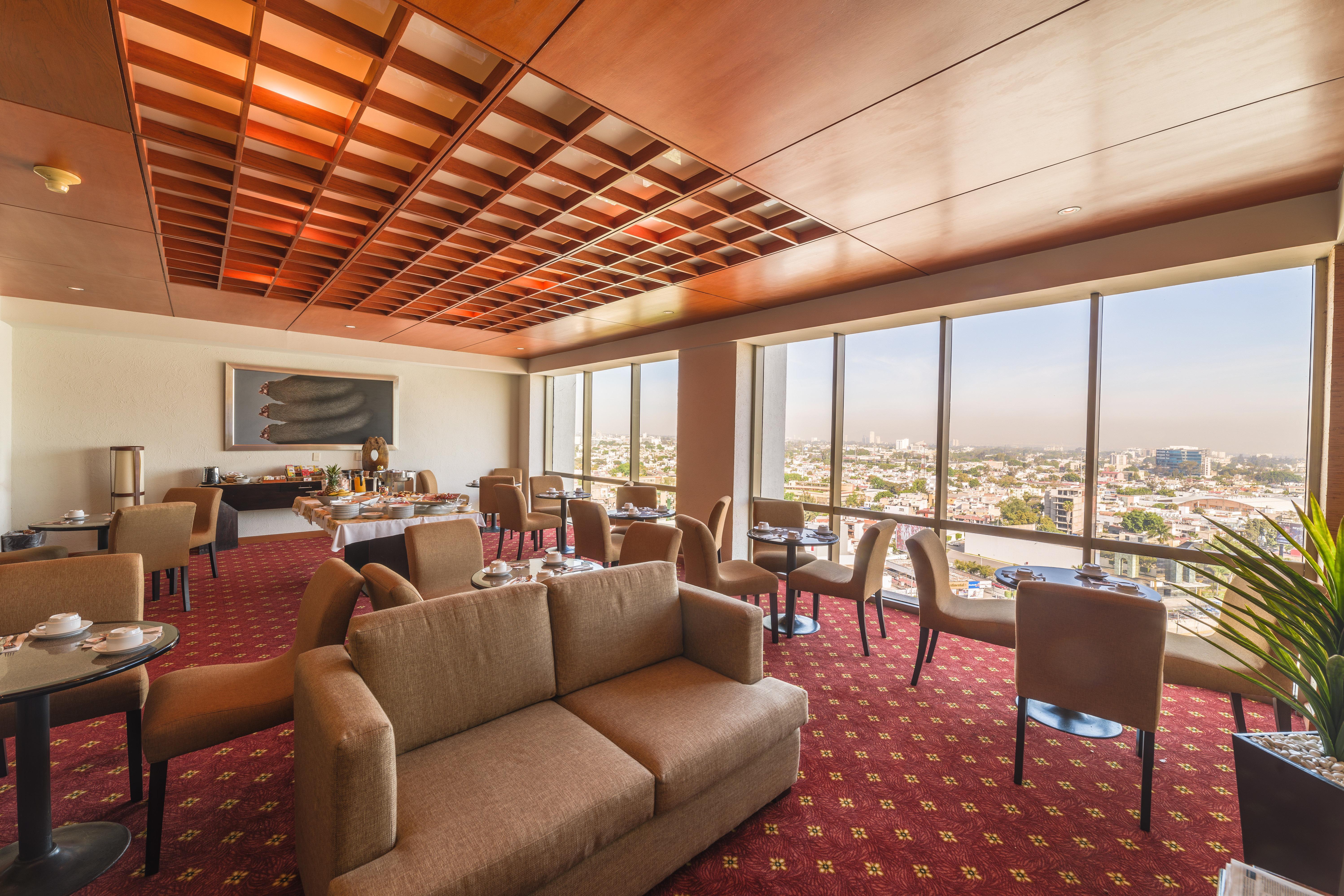 Holiday Select By Ihg