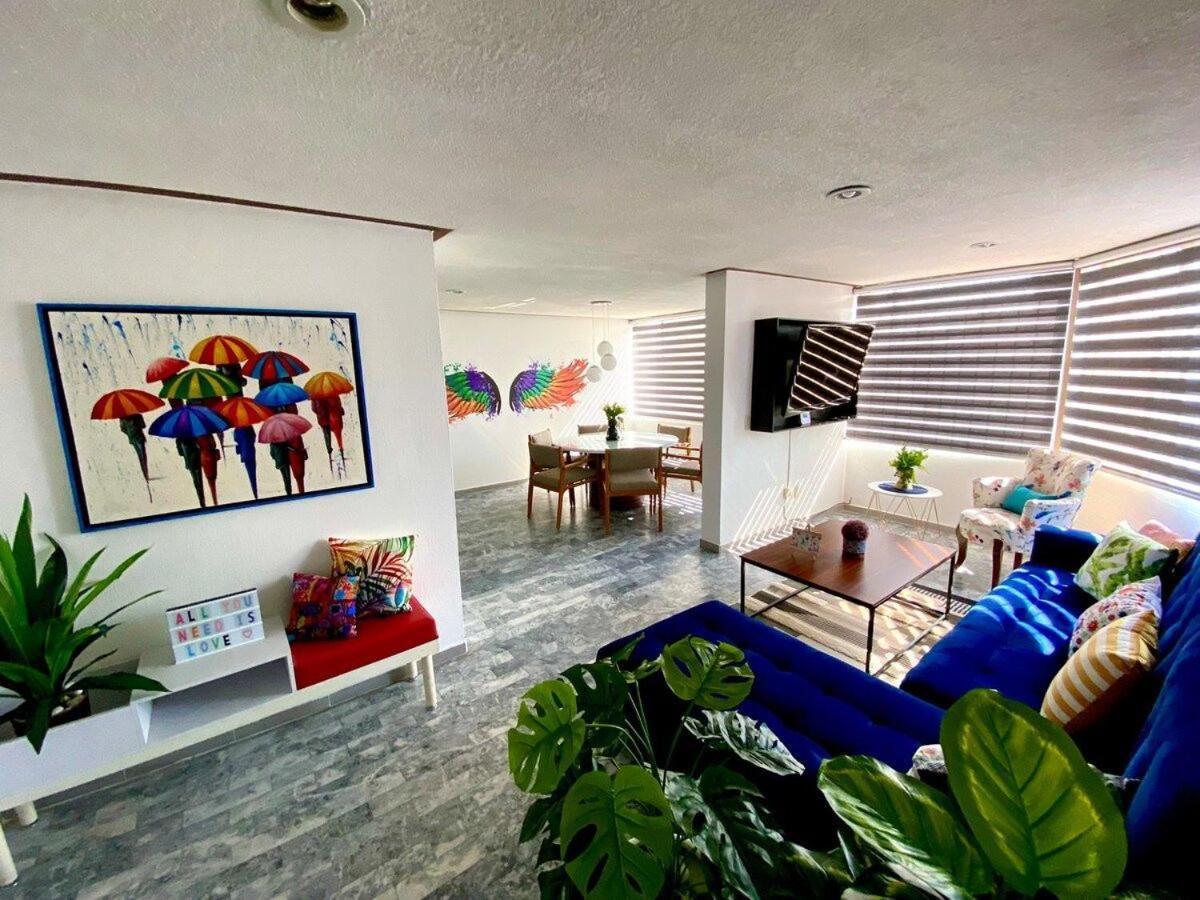 Enorme. Piso Completo 100% Remodelado Zona Expo Apartamento