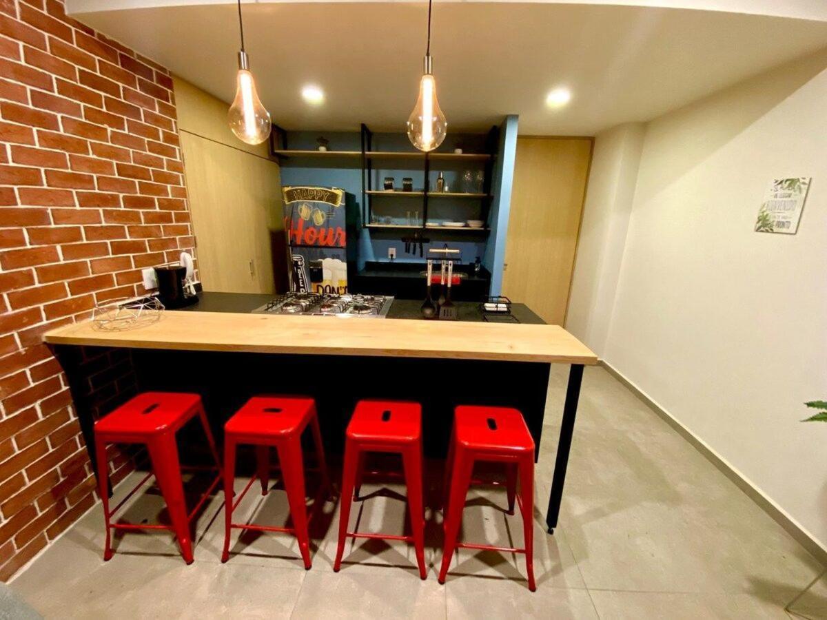 Apartment Ph En Piso 14, Mucha Seguridad Con Jacuzzi Y Gym *