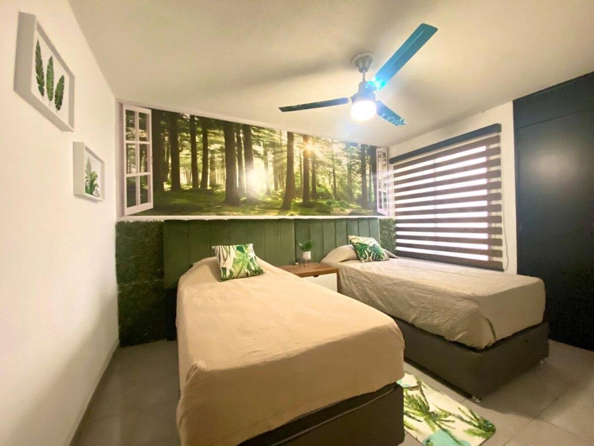 Apartment Planta Baja Enorme, Jardin, Parking, Hasta 11 Pax Guadalajara