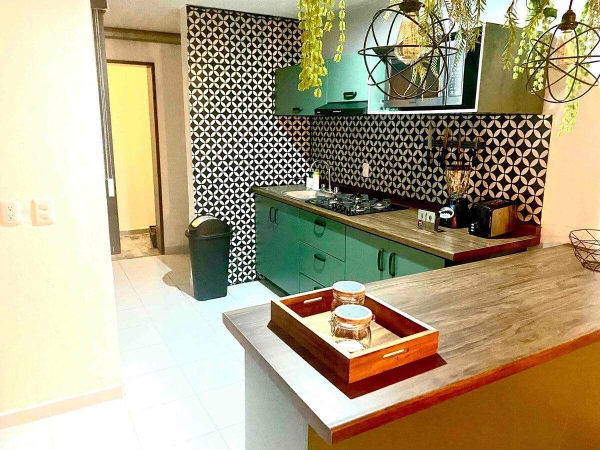 Planta Baja Enorme, Jardin, Parking, Hasta 11 Pax *