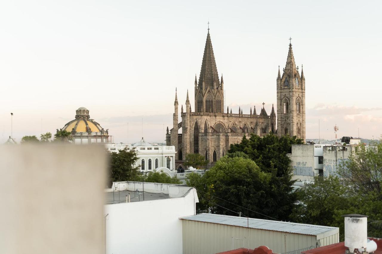 Loft Con Terraza Privada, Vista Al Expiatorio Apartment *
