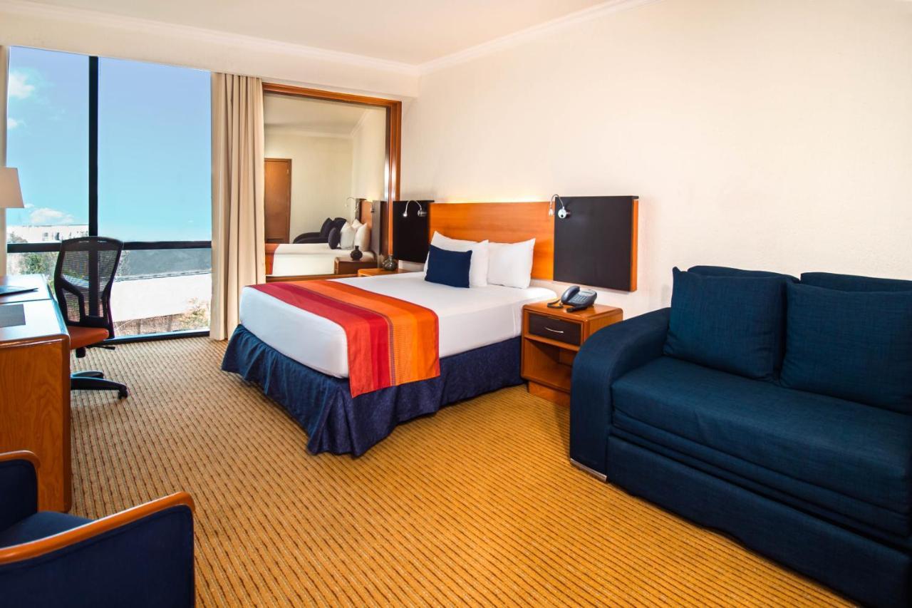 Plaza Expo Hotel