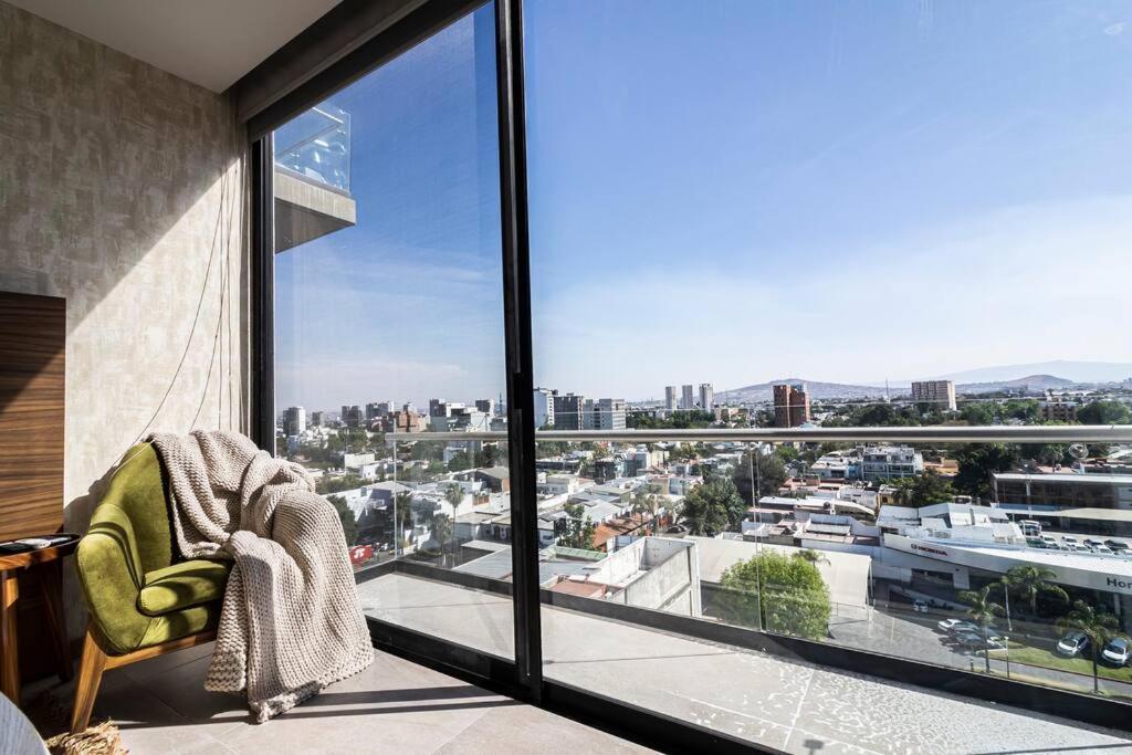 Nuevo Lujosos - Torre Nau Apartment *