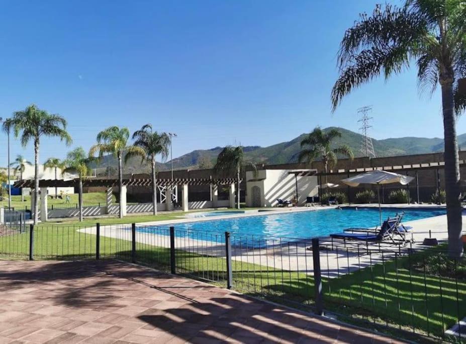Сasa de vacaciones Hermosa Casa, Sur De *