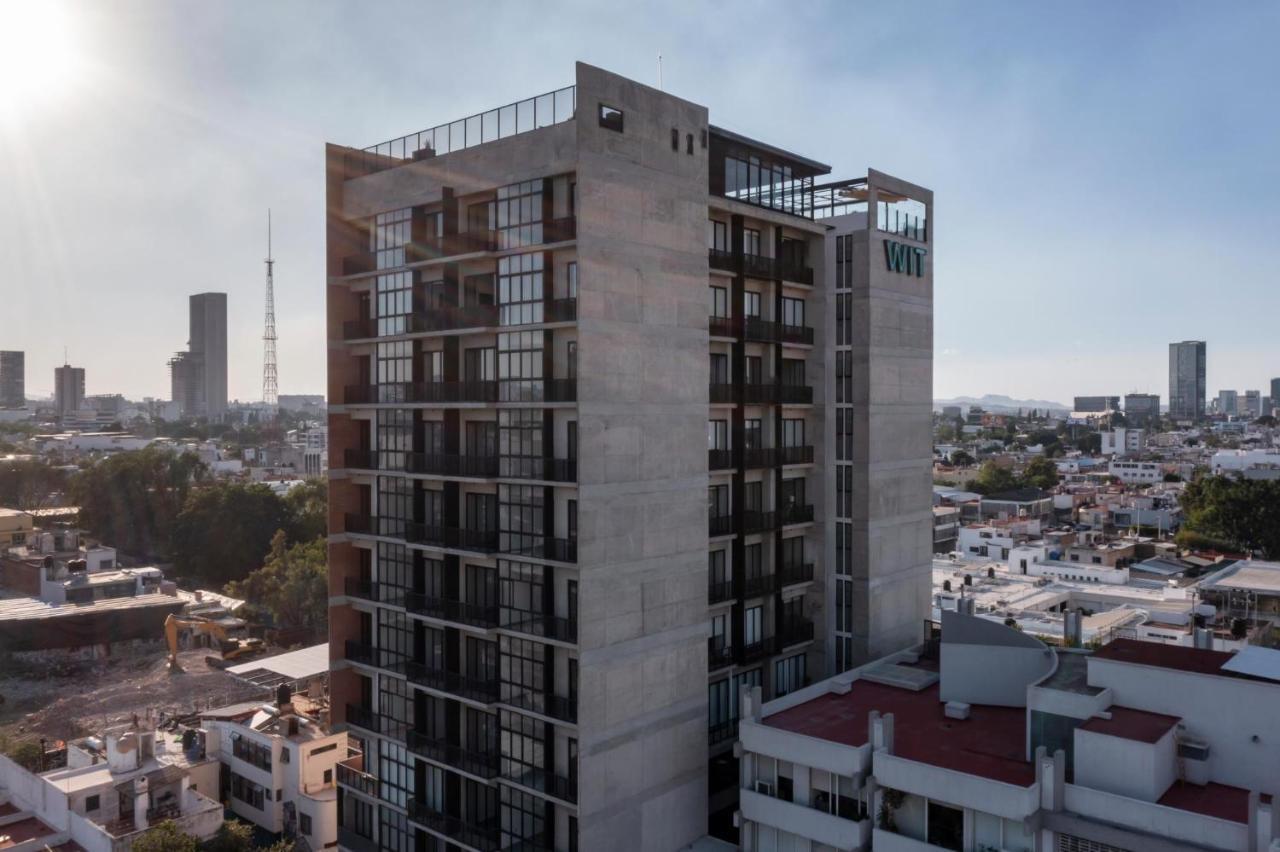 Hotel Loft In The Heart Of Americana, Have An Artsy