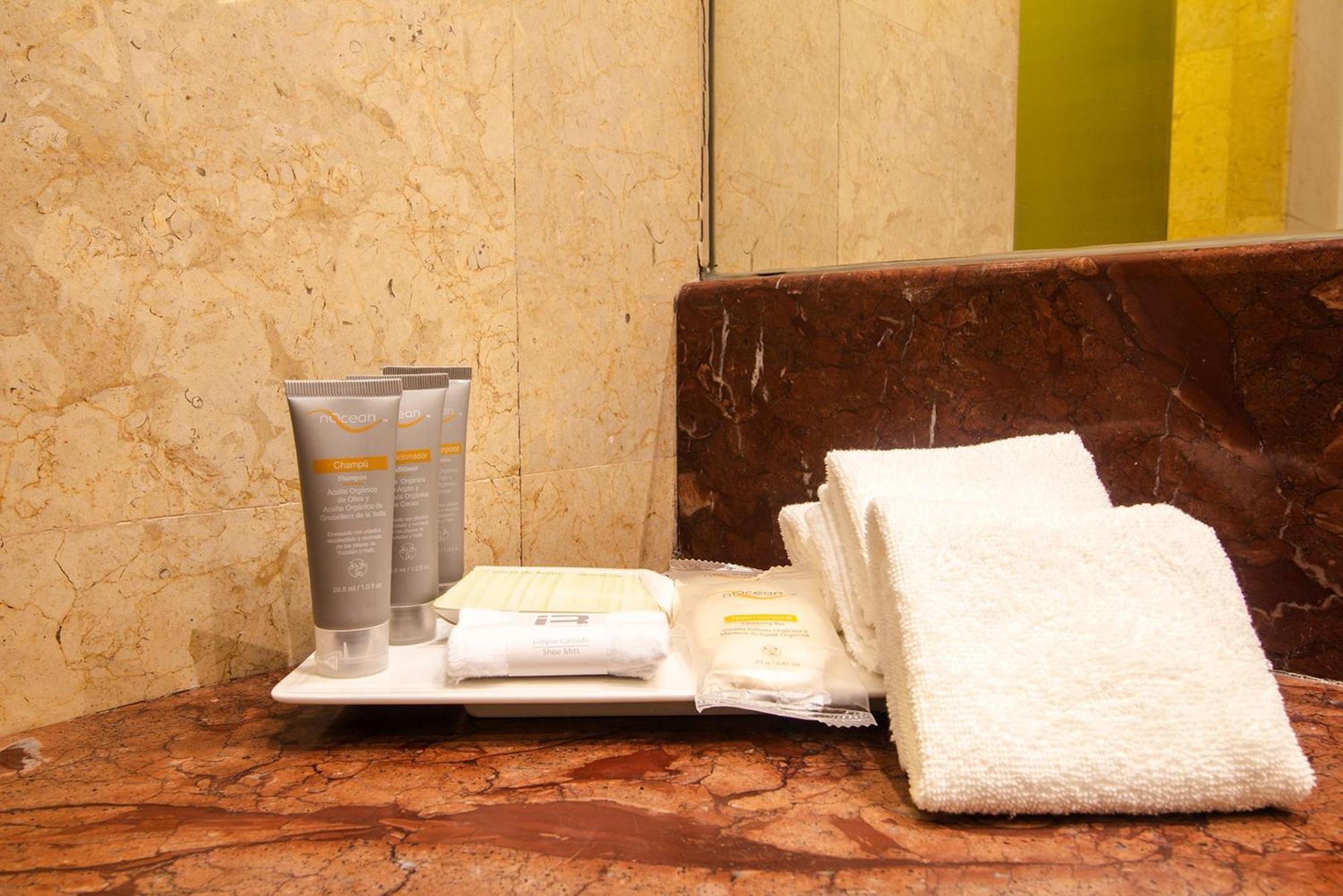 Hotel Real Expo