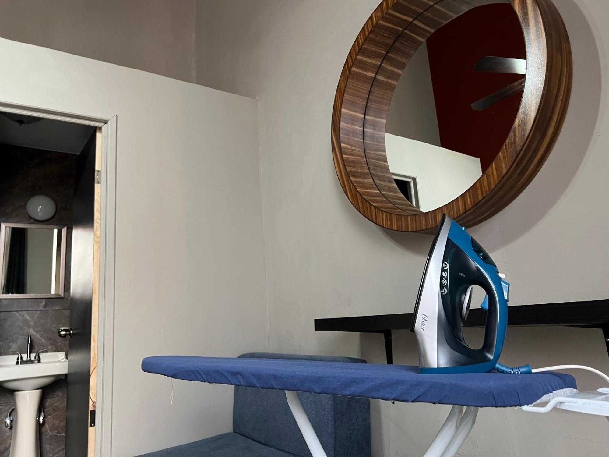 Apartment Ubicada A 1 Cuadra Del Parian En Centro Tlaquepaque Privada E Independiente *