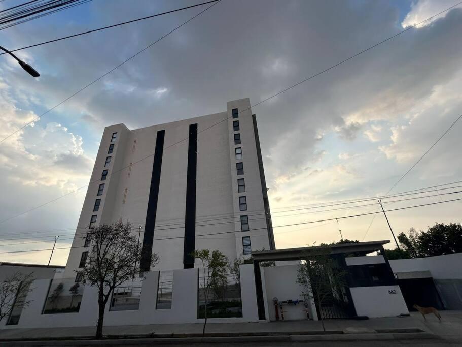 Moderno Y Centrico Apto Ideal Un Descanso Guadalajara