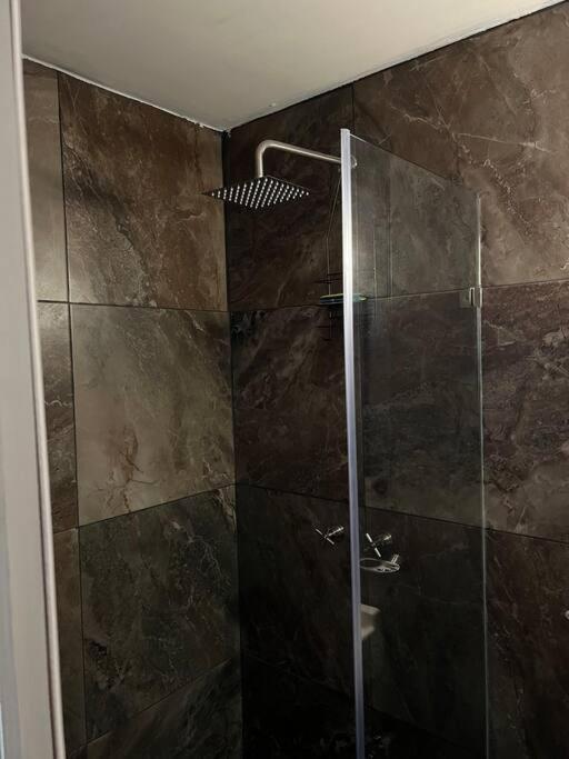 Ubicada A 1 Cuadra Del Parian En Centro Tlaquepaque Privada E Independiente * Guadalajara