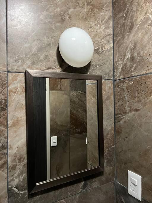 Apartment Ubicada A 1 Cuadra Del Parian En Centro Tlaquepaque Privada E Independiente *