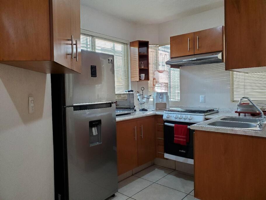 Casa A Solo 5 Min Del Parian Y 20 Min Aeropuerto Holiday home *
