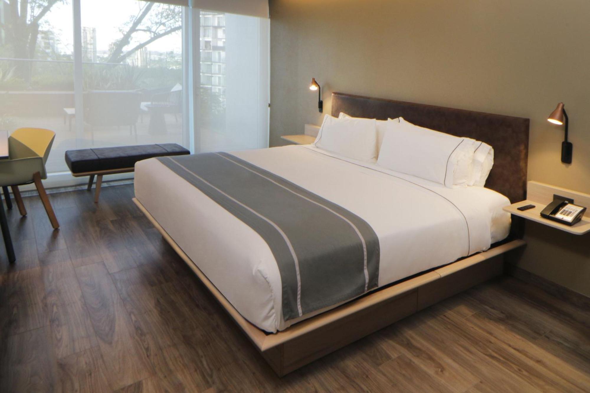 Express By Marriott Providencia Hotel