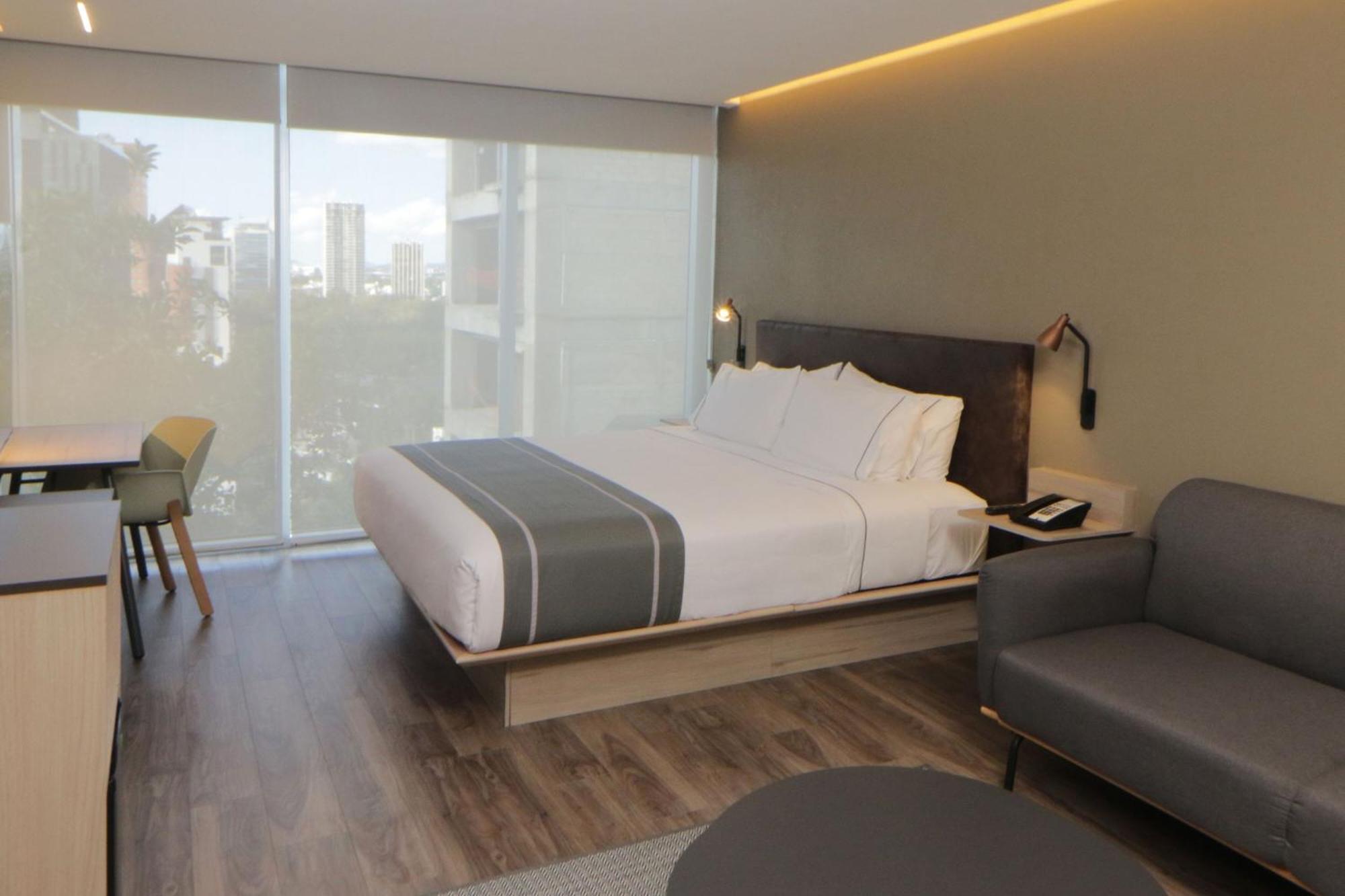 Express By Marriott Providencia 4* Guadalajara