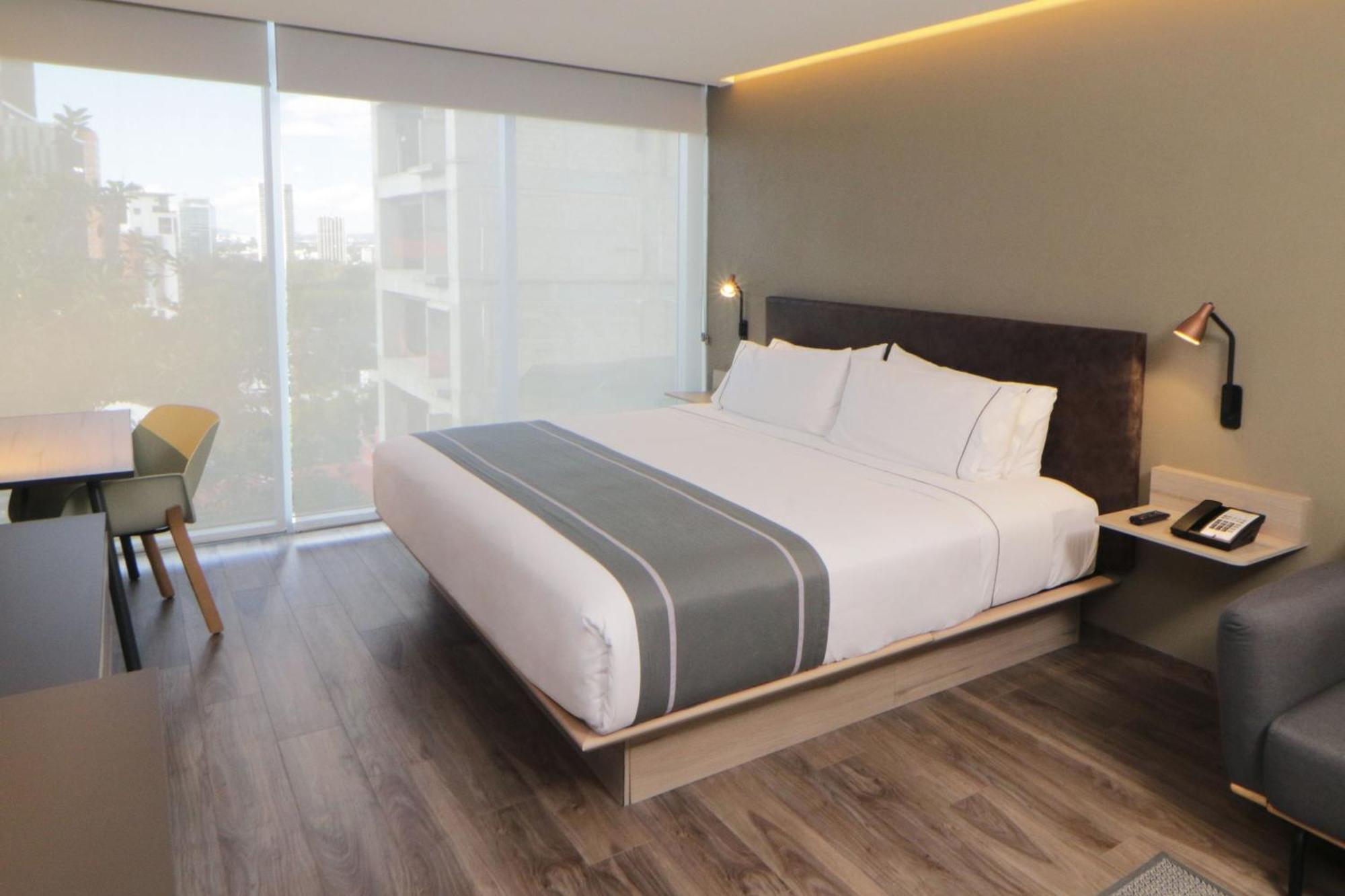 Express By Marriott Providencia 4*
