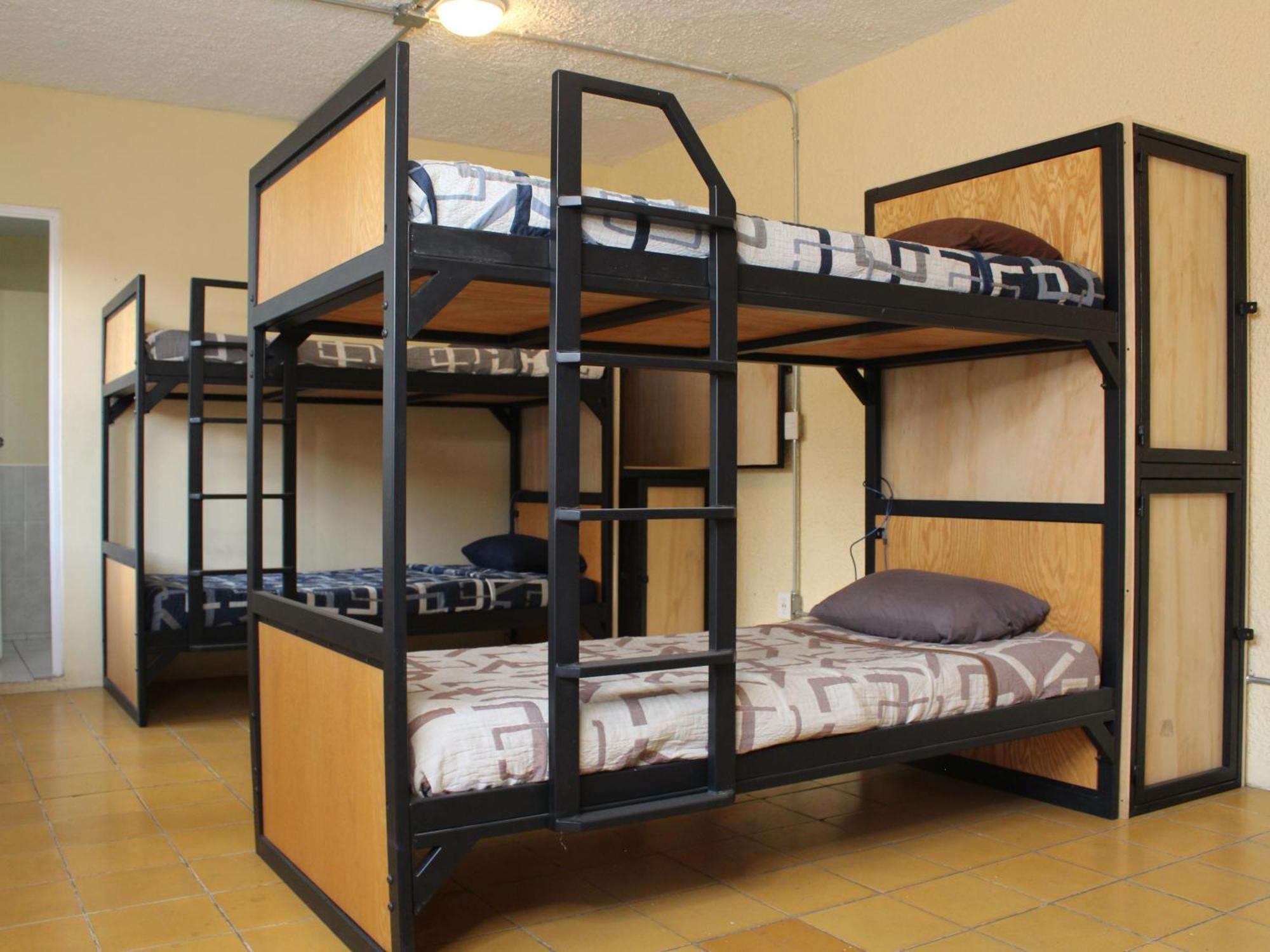 La Loteria Guest house *