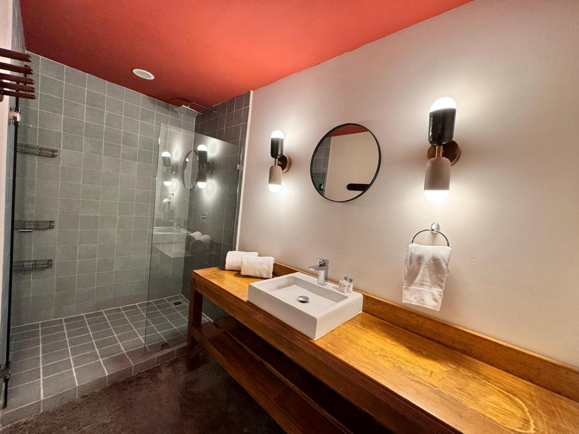 Ola Chapultepec Hotel 4*